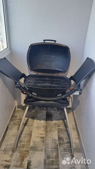 Газовый гриль Weber Q220