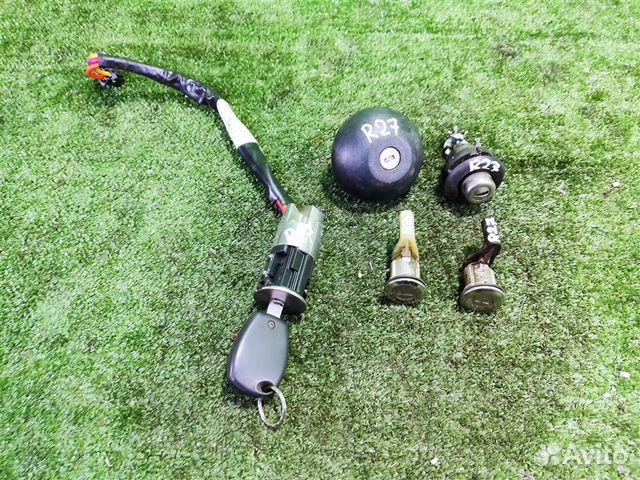 Замок зажигания Renault Sandero 1 (BS11) 2011