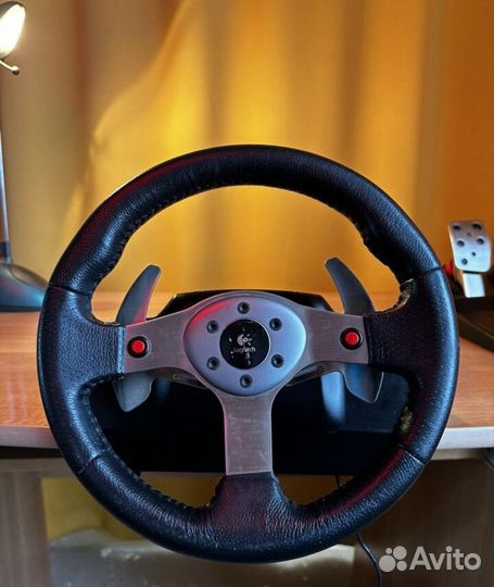 Игровой руль logitech g25