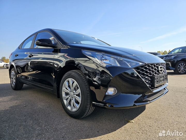 Hyundai Solaris 1.6 МТ, 2024, 3 км