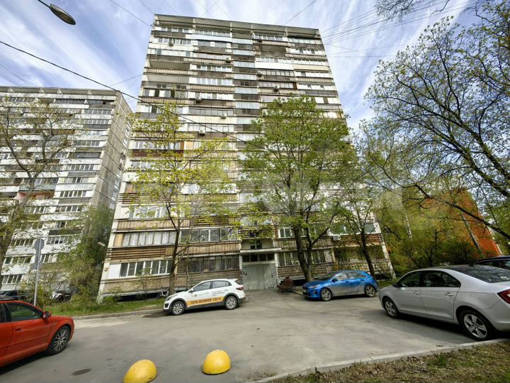 2-к. квартира, 47,3 м², 1/14 эт.