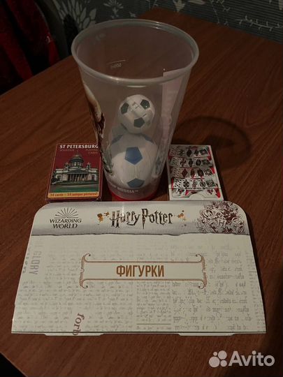 Книги и сувениры