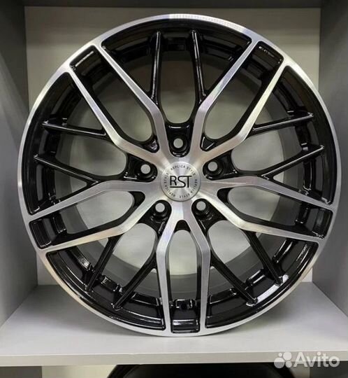 Диск литой RST R18x7.5 5x114.3 ET45 D67.1 R008 BD