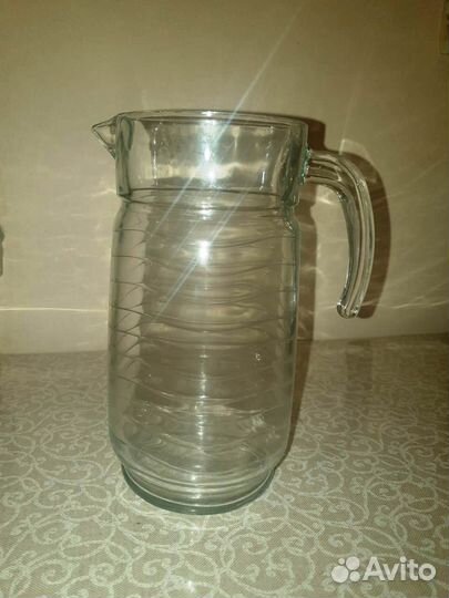 Кувшин стеклянный