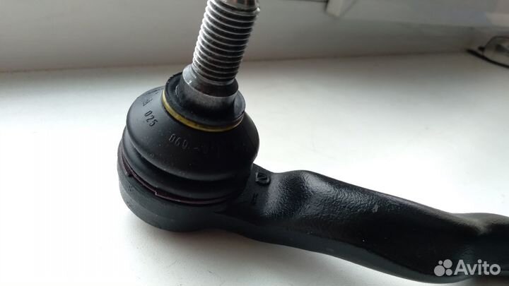 Наконечник с рулевой тягой бмв