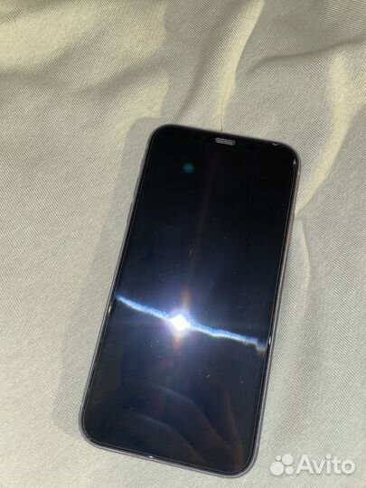 Телефон iPhone 11 128 gb