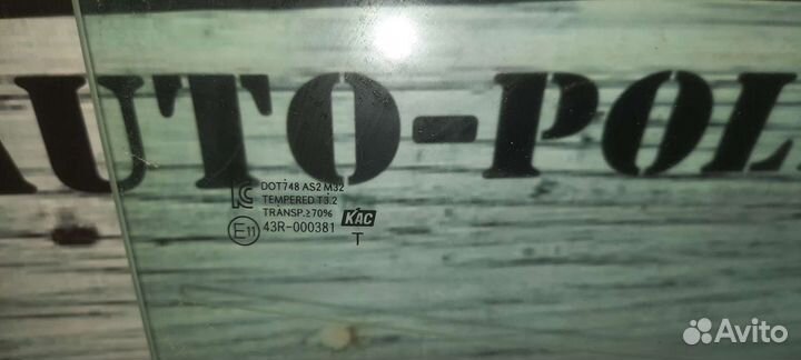 Стекло двери правой для Hyundai Solaris