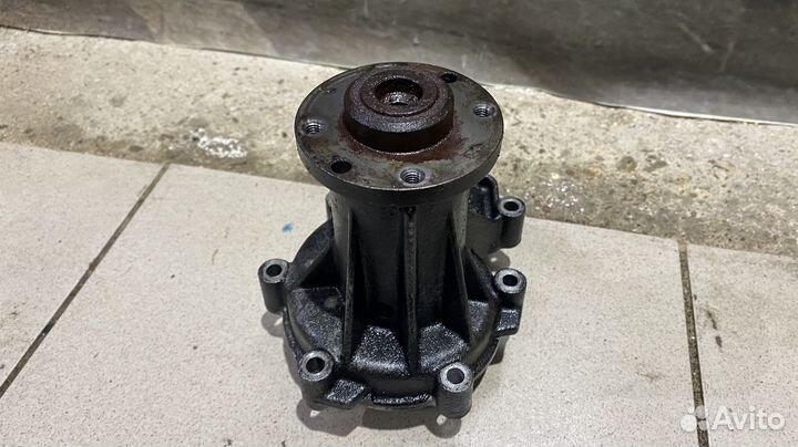 Помпа водяная Mercedes Benz W140 OM603