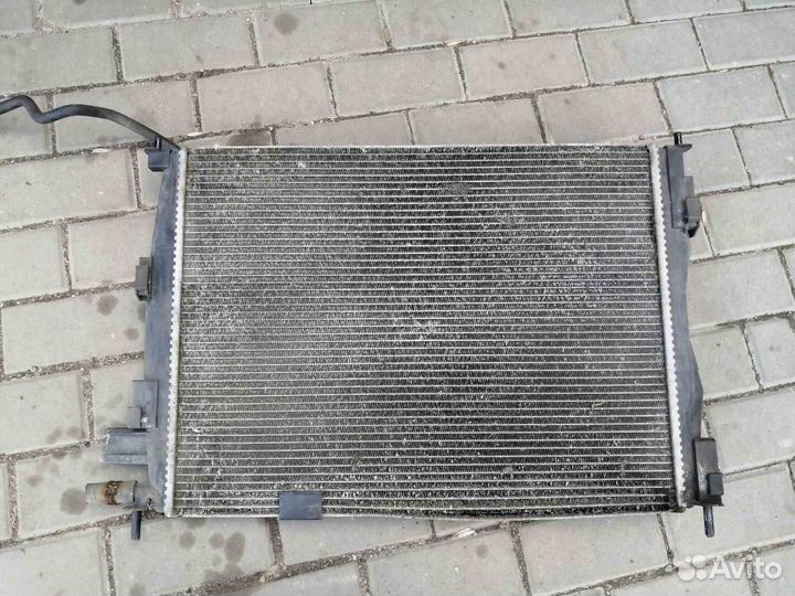 Радиатор Охлаждения Ниссан Кашкай J10 дизель