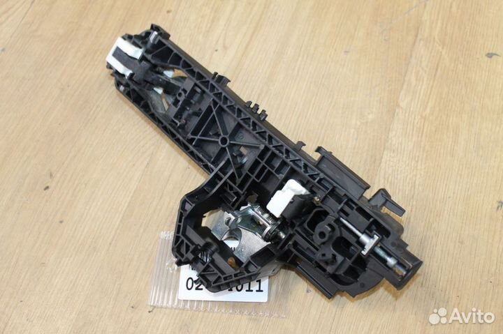 Ручка двери нaружная задняя правая Mercedes E-klasse W212 2009-2016