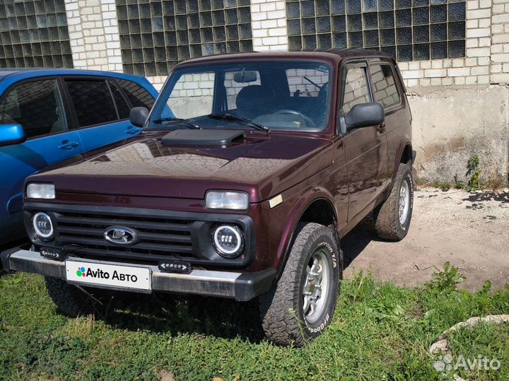 LADA 4x4 (Нива) 1.7 МТ, 2005, 35 000 км