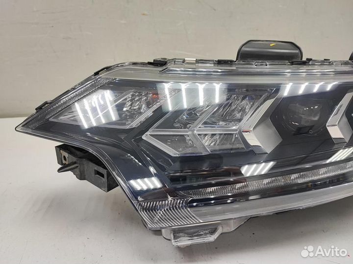 Фара левая mitsubishi outlander 3 2018-нв 8301D331
