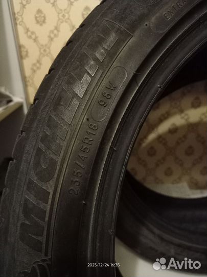 Michelin Primacy 3 235/45 R18 98W