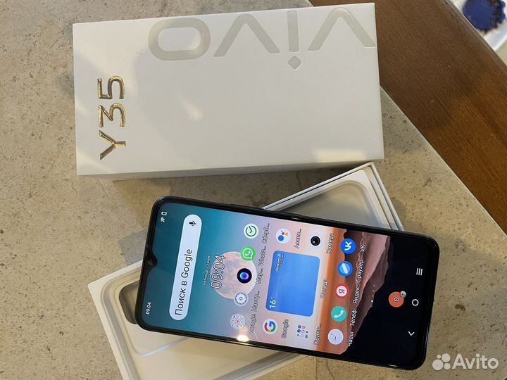 Телефон vivo y35 128/4