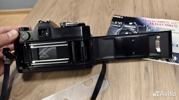 Yashica TL Electro X black