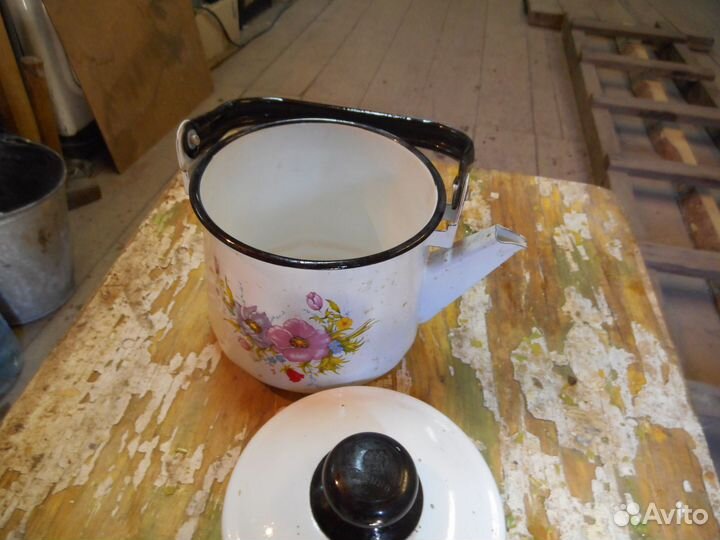 Чайник эмалированный СССР новый
