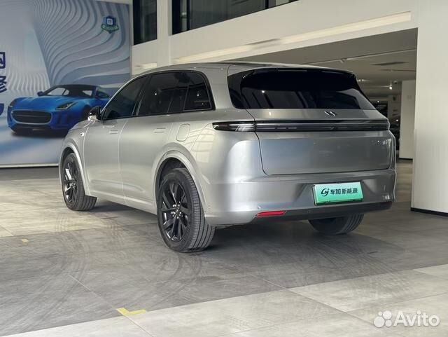 LiXiang L7 1.5 AT, 2023, 10 000 км
