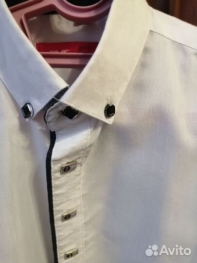 Рубашка детская в отличном состоянии(на 10 лет)