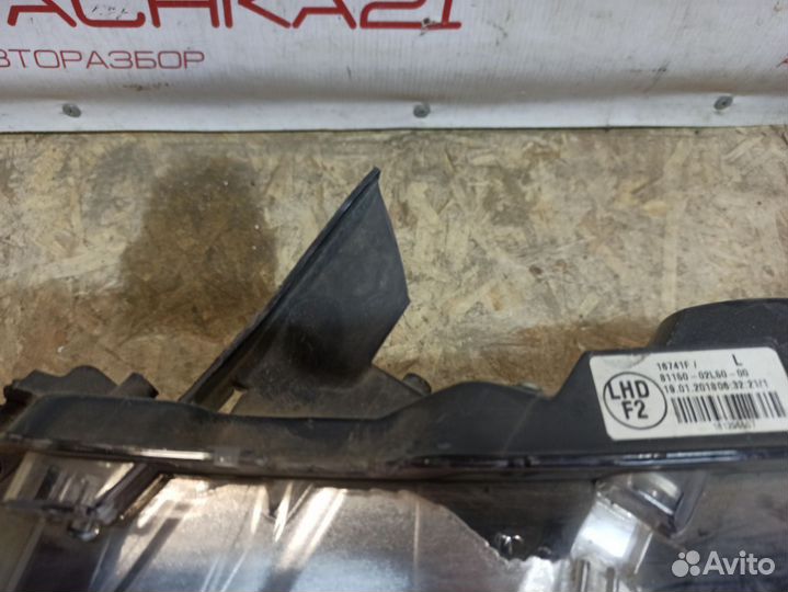 Фара левая toyota Corolla E180 (2015-2019)