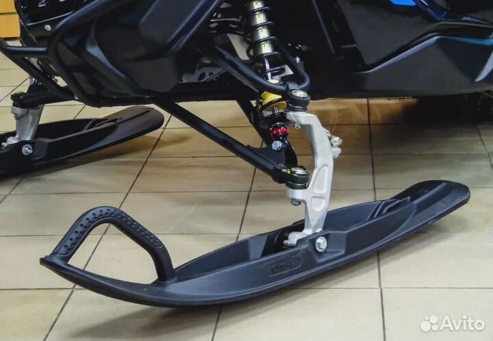 Снегоход RM vector 551i