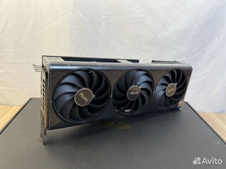 Asus GeForce RTX 4070 Ti ProArt OC Edition