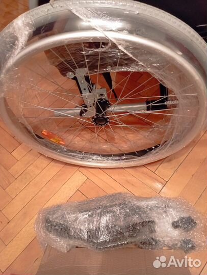 Инвалидная коляска новая