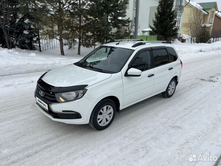 LADA Granta 1.6 МТ, 2022, 74 300 км