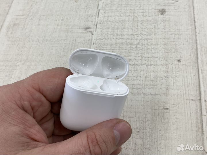 Кейс для AirPods 2 (Оригинал) A1602