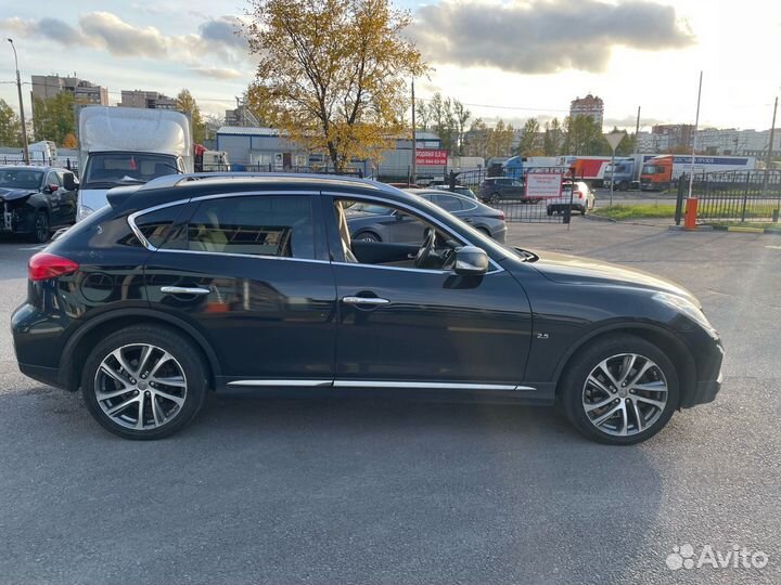 Infiniti QX50 2.5 AT, 2016, 177 179 км