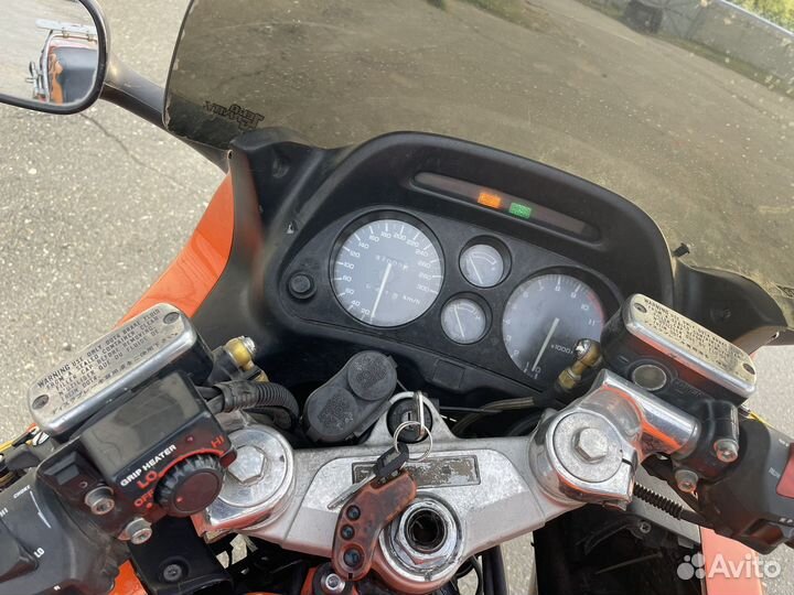 Honda cbr1000f