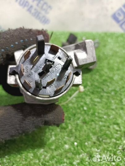 Замок зажигания Audi A4 B6 седан 1.8 BFB 2002