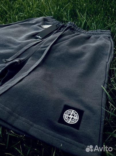 Мужские шорты Stone Island
