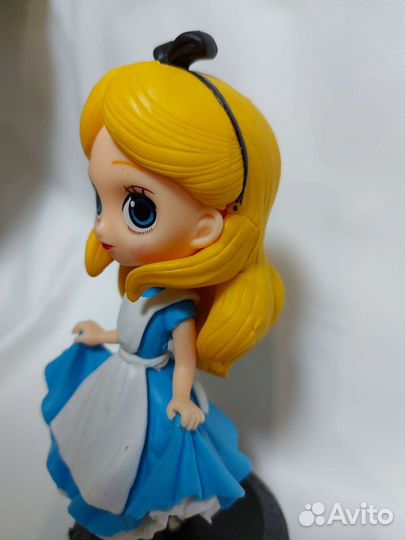 Фигурка Алиса в стране чудес