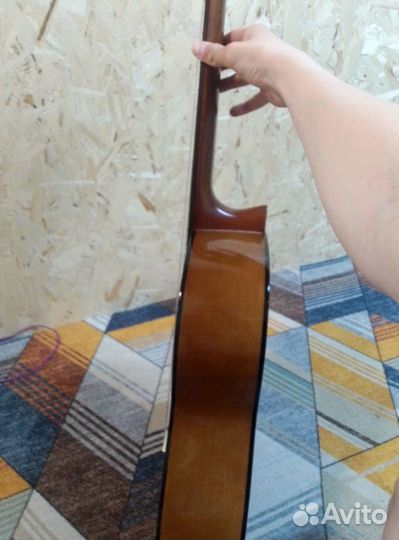 Классическая гитара yamaha c40