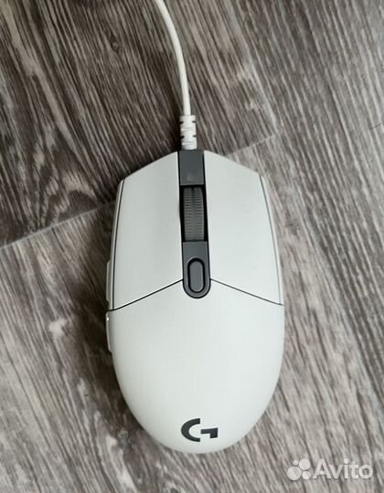 Компьютерная мышка Logitech G102