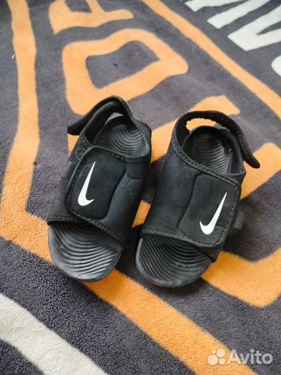 Сандали nike