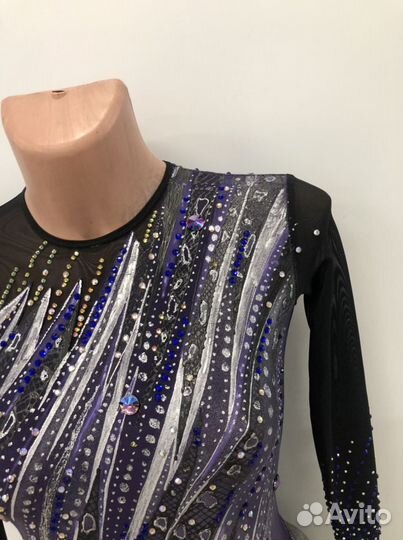 Костюм для фигурного катания