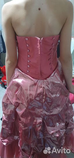 Платье праздничное