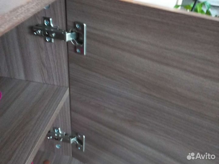 Тумба под телевизор