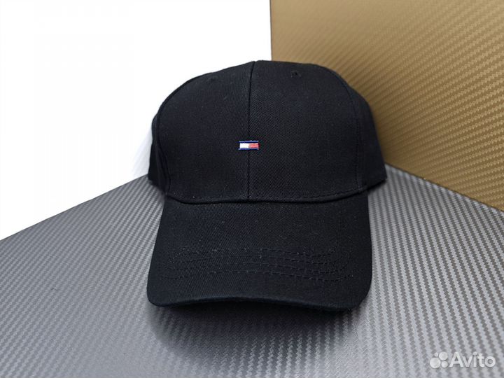 Бейсболка Tommy Hilfiger чёрная