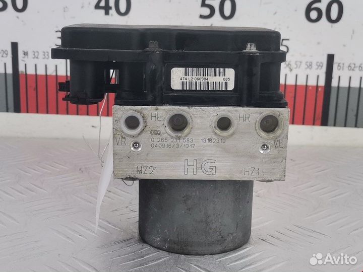 Блок ABS для Opel Meriva A 93192618