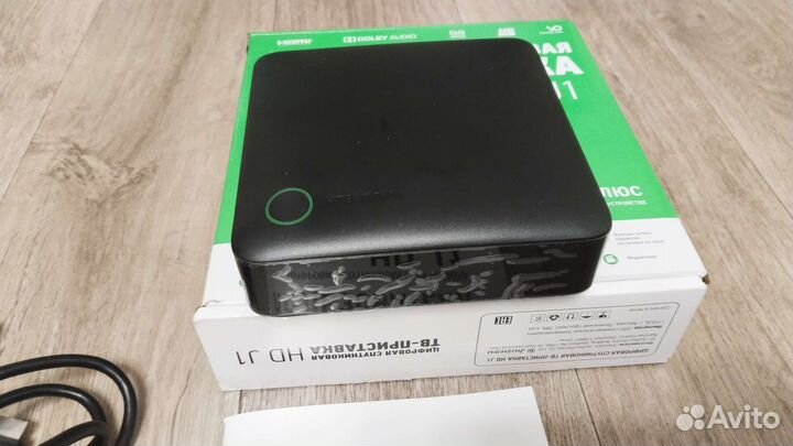 Цифровая спутниковая тв-приставка