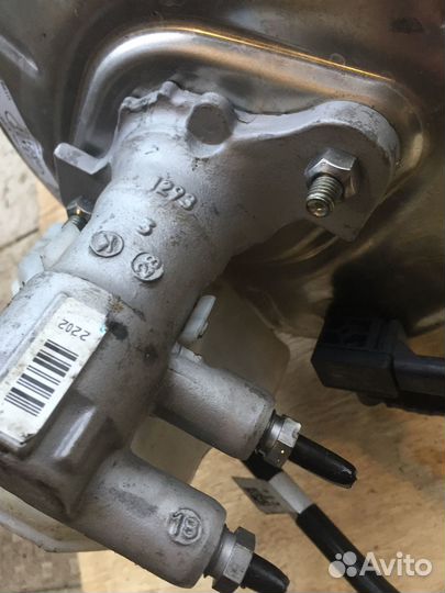 Вакуумный усилитель тормозов Land Rover Sport 2 ре