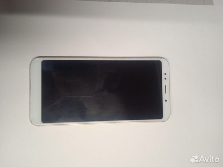 Xiaomi Redmi 5 Plus, 4/64 ГБ