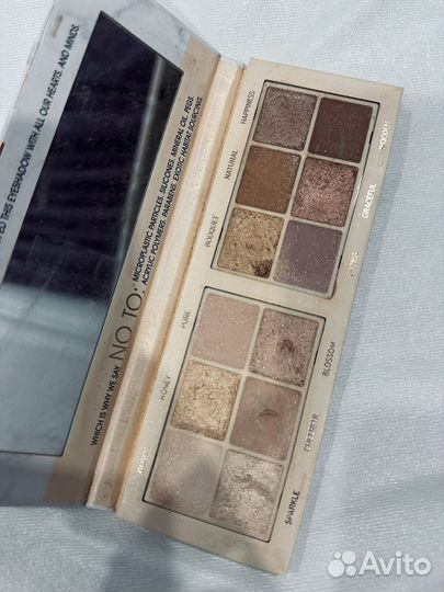 Тени для век