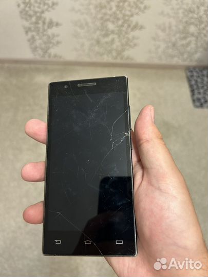 Philips X586, 2/16 ГБ