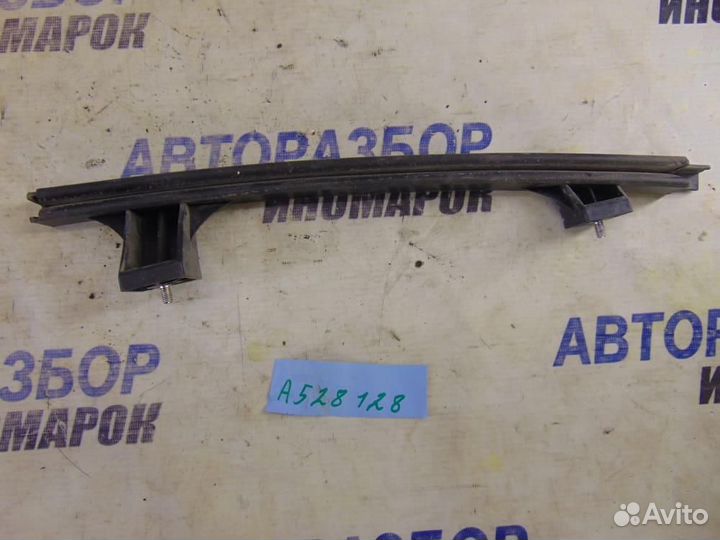 Направляющая стекла двери для Hyundai ix35 2010-2