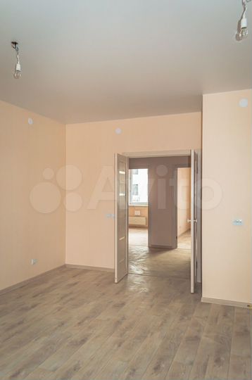 2-к. квартира, 58,2 м², 1/4 эт.