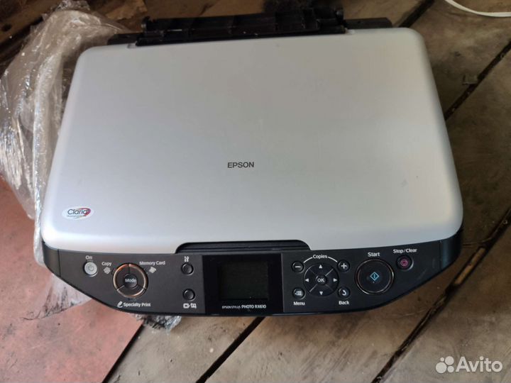 Принтер мфу epson Stylus Photo RX610