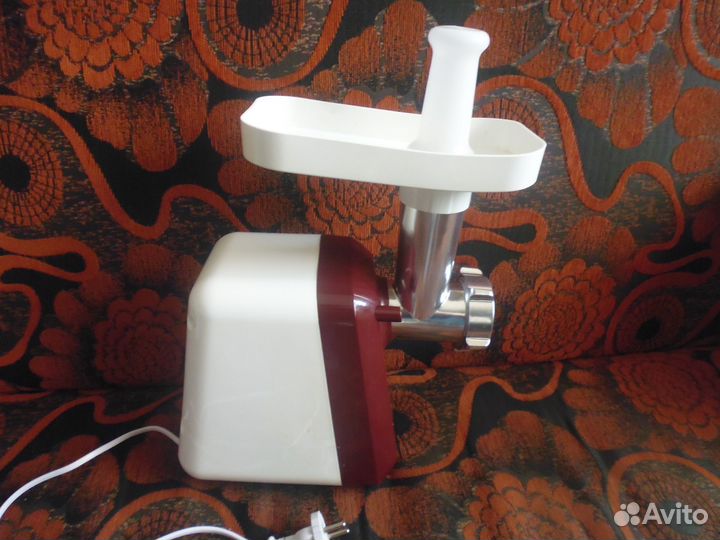 Мясорубка электрическая Scarlett на запчасти